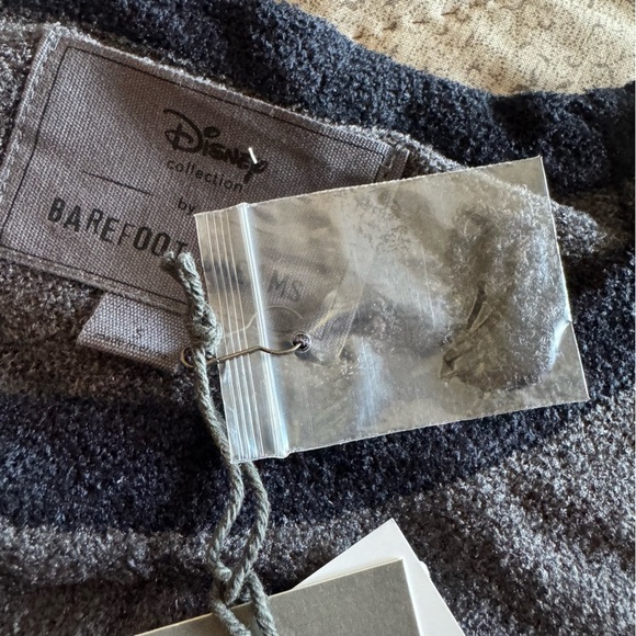 Barefoot Dreams X Disney collab Carbon/black classic Mickey Mouse Tee-SUPER SOFT - Picture 9 of 11